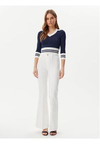 Guess Spodnie materiałowe W5GA1Q D5N71 Beżowy Regular Fit. Kolor: beżowy. Materiał: bawełna #3