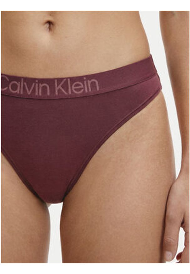 Calvin Klein Underwear Stringi LV00QD5292 Bordowy. Kolor: czerwony. Materiał: bawełna