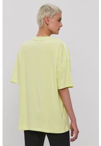 adidas Originals T-shirt H37810 damski. Kolor: żółty. Materiał: dzianina. Wzór: gładki #5