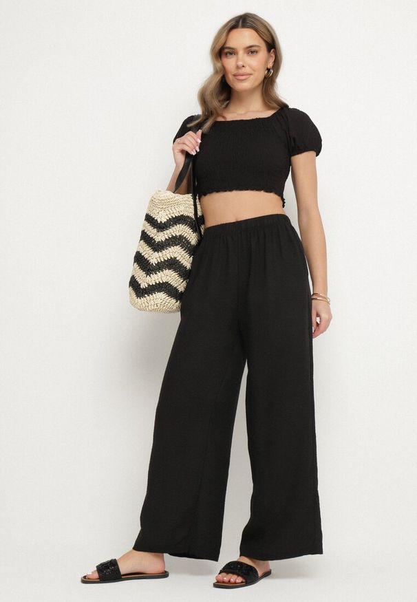 Born2be - Czarne Szerokie Spodnie Typu Palazzo z Wysokim Stanem Sellevia. Okazja: na co dzień. Stan: podwyższony. Kolor: czarny. Styl: klasyczny, casual, elegancki