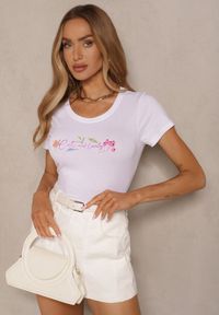 Renee - Biały T-shirt z Bawełny Zdobiony Nadrukiem Zarinla. Okazja: na co dzień. Kolor: biały. Materiał: bawełna. Wzór: aplikacja, nadruk. Styl: klasyczny, elegancki, casual #4