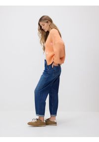 Reserved - Kardigan z haftem - pomarańczowy. Kolor: pomarańczowy. Materiał: dzianina, wełna. Wzór: haft #1