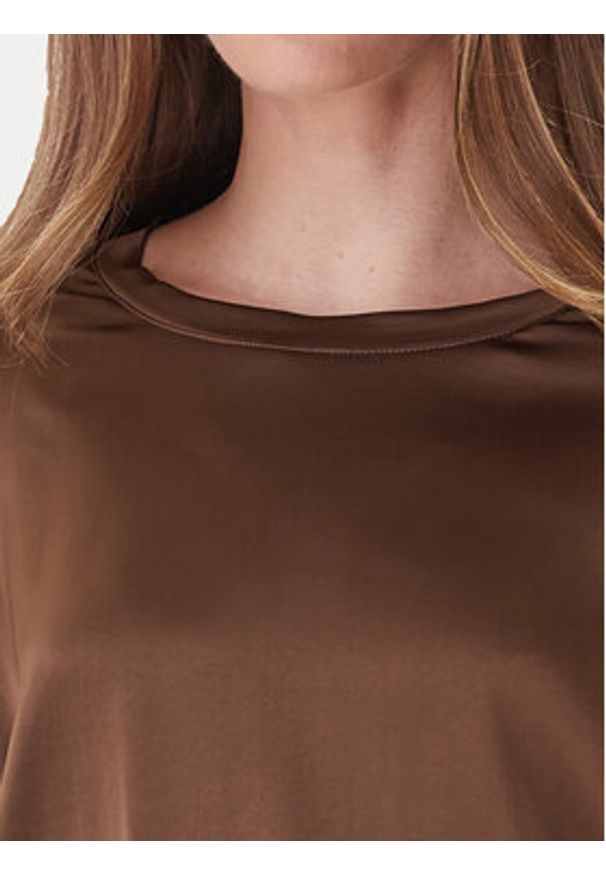 ViCOLO Bluzka TF0244 Brązowy Regular Fit. Kolor: brązowy. Materiał: wiskoza