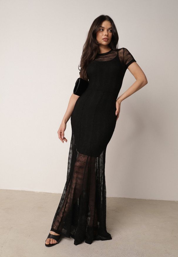 Born2be - Czarna Siateczkowa Sukienka Koktajlowa z Wiskozą na Krótki Rękaw Talogana. Okazja: na wesele, na ślub cywilny, na imprezę. Kolor: czarny. Materiał: wiskoza. Długość rękawa: krótki rękaw. Styl: wizytowy