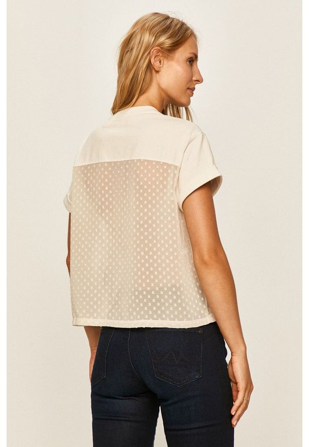 Levi's® - Levi's - T-shirt. Okazja: na spotkanie biznesowe. Kolor: biały. Materiał: dzianina, materiał. Wzór: gładki. Styl: biznesowy