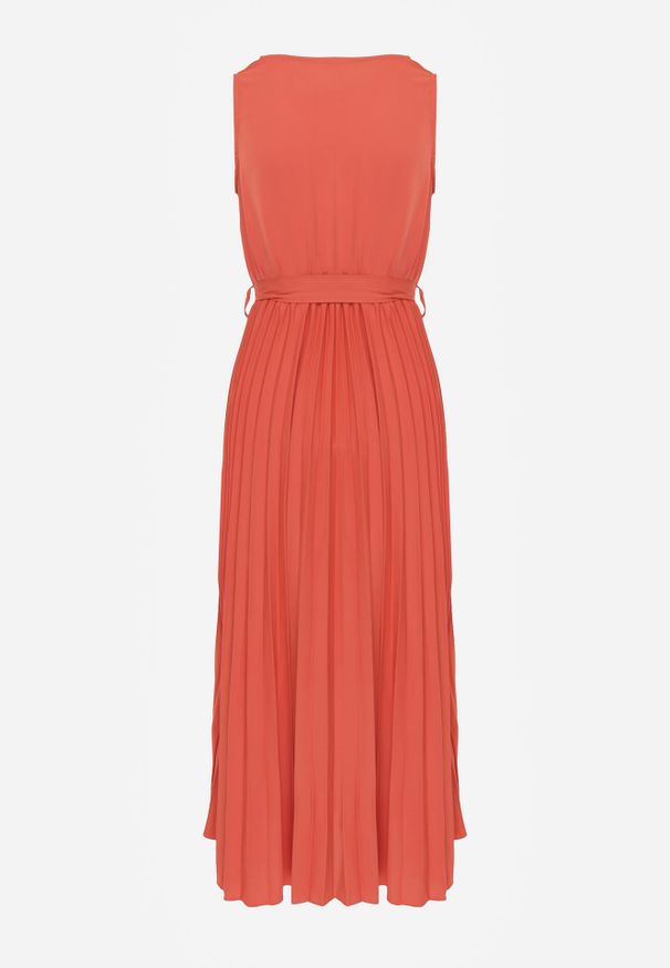 Born2be - Czerwona Plisowana Sukienka Maxi z Gumką w Pasie i Materiałowym Paskiem Biak. Okazja: na wesele, na imprezę, na ślub cywilny. Kolor: czerwony. Materiał: materiał. Sezon: lato. Typ sukienki: kopertowe. Styl: klasyczny, elegancki. Długość: maxi