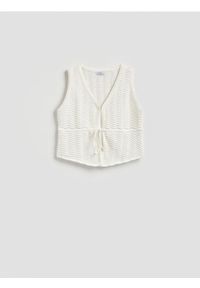 Reserved - Bawełniany top z wiązaniem - kremowy. Kolor: kremowy. Materiał: bawełna #1
