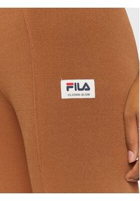 Fila Spodnie dzianinowe Tarazona FAW0234 Brązowy Regular Fit. Kolor: brązowy. Materiał: bawełna, dzianina #4