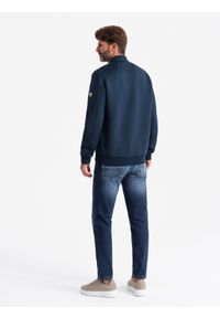 Ombre Clothing - Kurtka męska bomberka z pikowanym wzorem – granatowa V2 - Rozmiar: XL. Typ kołnierza: kołnierzyk stójkowy. Kolor: niebieski. Materiał: syntetyk, poliester, materiał. Wzór: aplikacja, nadruk. Styl: sportowy, elegancki #8