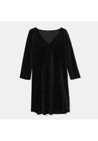 Mohito - Błyszcząca sukienka mini - Czarny. Kolor: czarny. Długość: mini #1