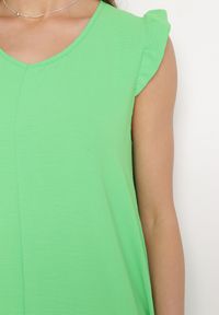 Born2be - Jasnozielona Sukienka Trapezowa Midi z Falbanką Bez Rękawów Neoliana. Kolor: zielony. Długość rękawa: bez rękawów. Sezon: lato. Typ sukienki: trapezowe. Długość: midi #5