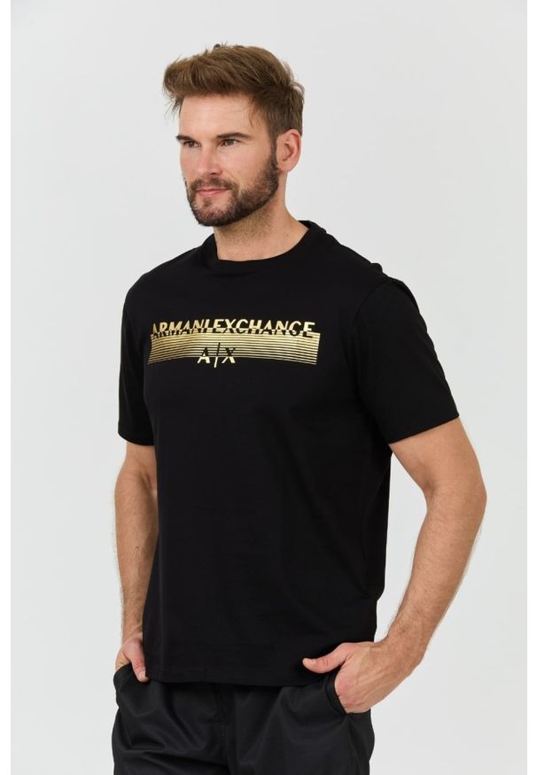 Armani Exchange - ARMANI EXCHANGE Czarny t-shirt Short-sleeved. Kolor: czarny