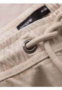 Ombre Clothing - Szorty męskie o luźnym kroju z kieszeniami typu cargo – kremowe V1 - Rozmiar: XL. Okazja: na co dzień. Kolor: kremowy. Materiał: tkanina, dzianina, materiał, bawełna, elastan. Sezon: lato. Styl: klasyczny, casual, elegancki #12