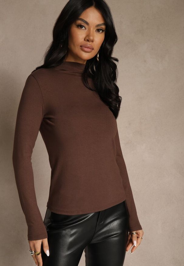 Renee - Brązowa Bluzka z Bawełny z Guzikami z Tyłu Tuselia. Okazja: na imprezę, na co dzień. Kolor: brązowy. Materiał: bawełna. Styl: casual