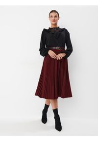 Mohito - Plisowana spódnica midi - Czerwony. Kolor: czerwony #2