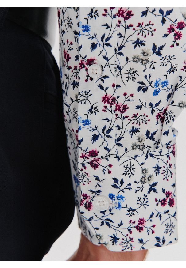 Pako Lorente - PAKO LORENTE – Koszula męska w kwiatowy wzór długi rękaw. Okazja: na co dzień. Materiał: elastan, bawełna. Długość rękawa: długi rękaw. Długość: długie. Wzór: kwiaty. Styl: casual