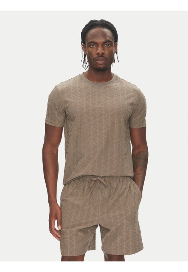 Emporio Armani T-Shirt EM000692 AF12362 U6189 Brązowy Regular Fit. Kolor: brązowy. Materiał: syntetyk