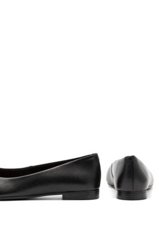 Lasocki Baleriny RST-KAJA-01 Czarny. Kolor: czarny. Materiał: skóra