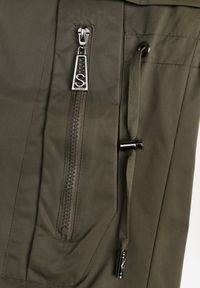 Renee - Zielona Przejściowa Kurtka Parka z Rękawami z Możliwością Podpięcia Tinarae. Okazja: na spacer. Kolor: zielony #3