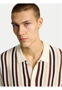 Selected Homme Polo 16096371 Beżowy Regular Fit. Typ kołnierza: polo. Kolor: beżowy. Materiał: bawełna #4