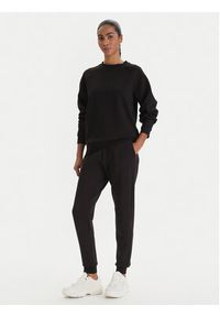 Armani Exchange Spodnie dresowe XW000828 AF13397 UC001 Czarny Regular Fit. Kolor: czarny. Materiał: syntetyk #4