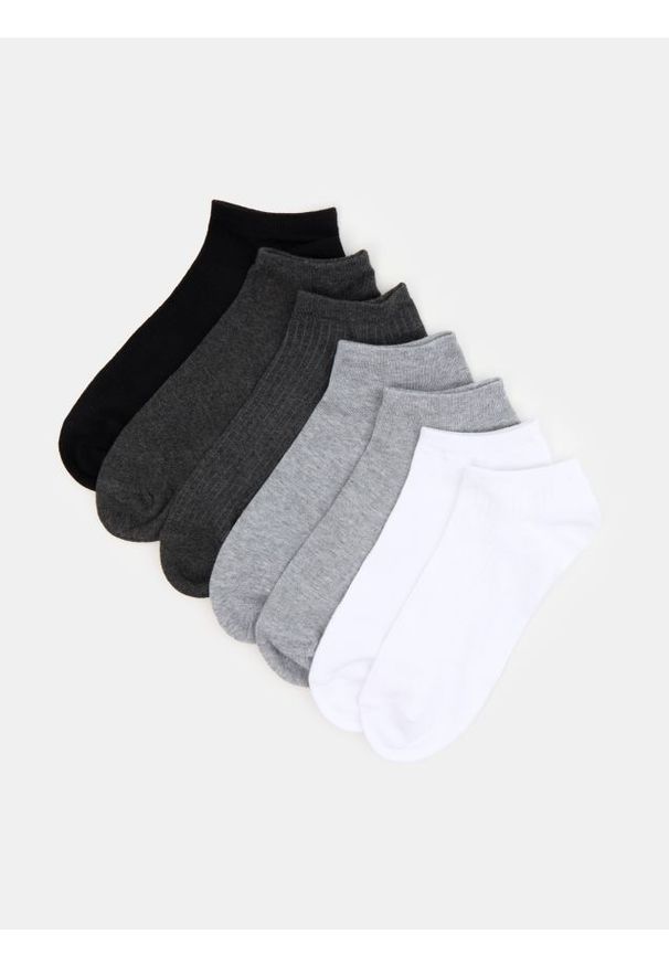 Sinsay - Bawełniane skarpetki 7 pack - szary. Kolor: szary. Materiał: bawełna