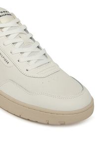TOMMY HILFIGER - Tommy Hilfiger Sneakersy Th Basket Core FM0FM05629 Écru. Materiał: skóra #5