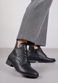 Born2be - Czarne Botki Typu Trzewiki Vices Indice. Okazja: na co dzień. Kolor: czarny. Materiał: jeans, skóra, lakier. Styl: klasyczny, casual, elegancki
