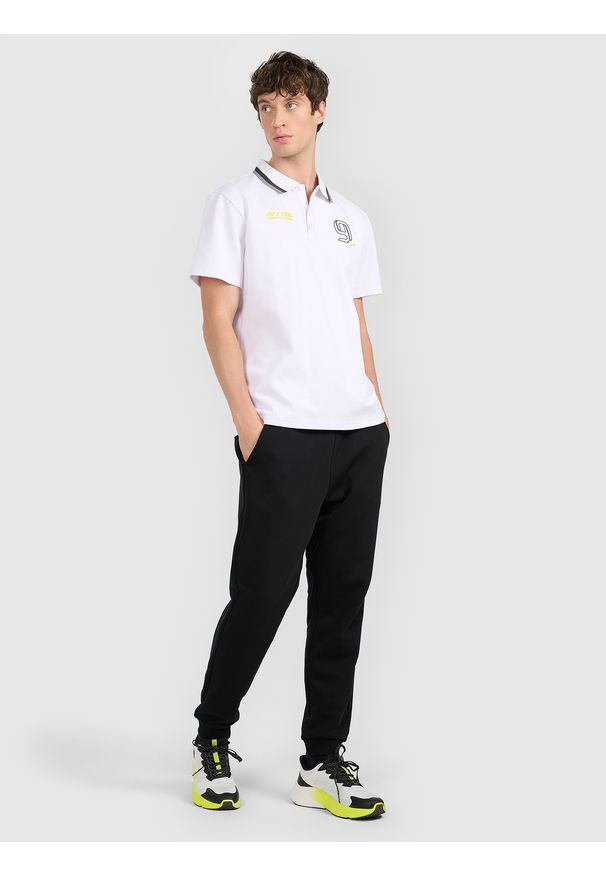 4f - 4F Koszulka polo regular męska 4F x Robert Lewandowski - biała XL. Okazja: na co dzień. Typ kołnierza: polo. Kolor: biały. Materiał: bawełna, materiał. Styl: casual, klasyczny, sportowy