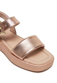 Clarks Sandały Alda Strap 26181223 Złoty. Kolor: złoty. Materiał: skóra #3