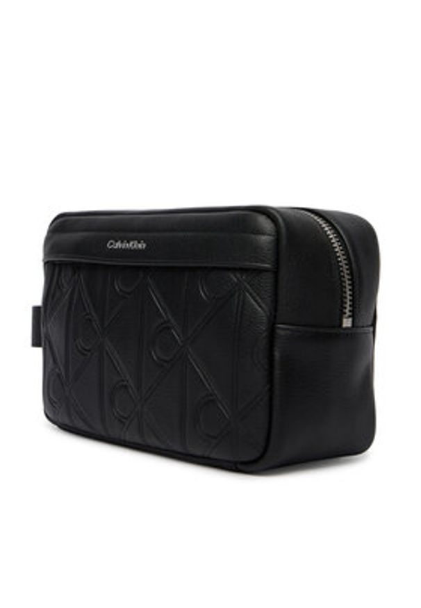 Calvin Klein Kosmetyczka Xl Emblem Aop Embo?Ss Dopp Kit LV04D1179G Czarny. Kolor: czarny. Materiał: skóra
