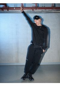 4f - 4F Longsleeve regular z nadrukiem męski - czarny XL. Okazja: na co dzień. Kolor: czarny. Materiał: materiał. Długość rękawa: długi rękaw. Wzór: nadruk. Styl: casual #2