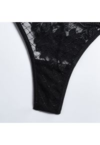 Intica - Komplet bielizny z haftem elegancki i komfortowy Nadien. Kolor: czarny. Materiał: materiał. Wzór: haft #2