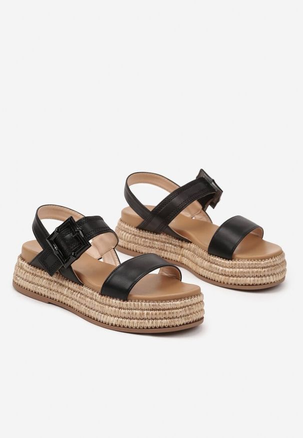 Born2be - Czarne Sandały na Plecionej Platformie ze Sprzączką Emsemi. Zapięcie: sprzączka. Kolor: czarny. Sezon: lato. Obcas: na platformie