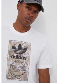 adidas Originals t-shirt bawełniany kolor biały z nadrukiem. Kolor: biały. Materiał: bawełna. Wzór: nadruk #1