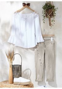 Bluzka shirtowa bonprix biały. Kolor: biały. Materiał: koronka. Sezon: lato #3