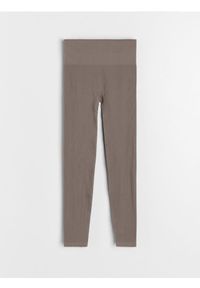 Sinsay - Prążkowane legginsy - beżowy. Kolor: beżowy. Materiał: prążkowany