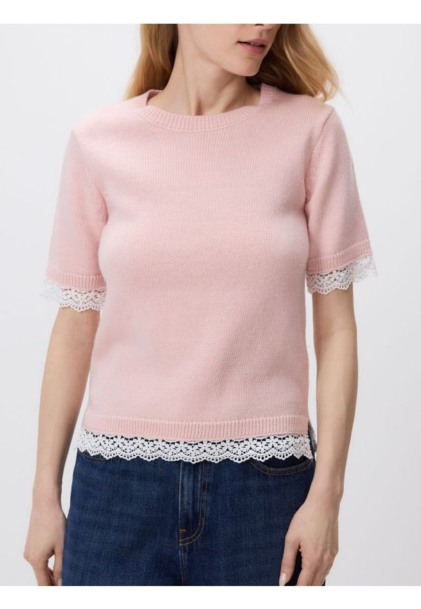 Reserved - Sweter z dodatkiem wełny - pastelowy róż. Kolor: różowy. Materiał: wełna