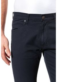 Wrangler - WRANGLER SPODNIE MĘSKIE LARSTON NAVY WASHED W18SHD49I. Materiał: materiał #10