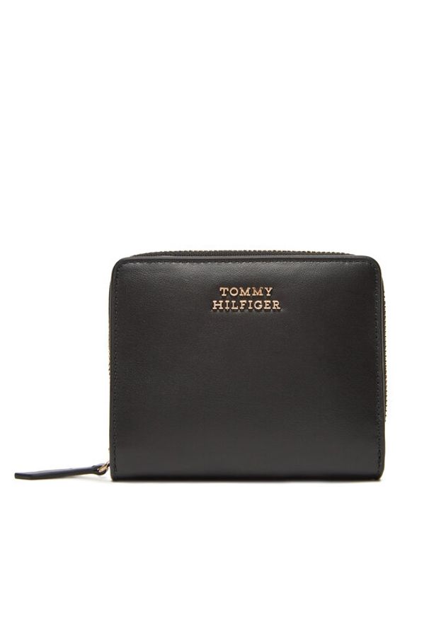 TOMMY HILFIGER - Tommy Hilfiger Mały Portfel Damski Th Leather Slg Med Za Flap AW0AW17499 Czarny. Kolor: czarny. Materiał: skóra