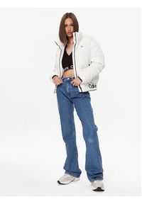 Calvin Klein Jeans Kurtka puchowa J20J222334 Biały Relaxed Fit. Kolor: biały. Materiał: syntetyk #4