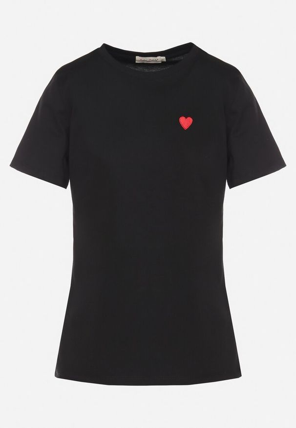 Born2be - Czarny T-shirt z Bawełny z Krótkim Rękawem i Naszywką w Kształcie Serca Viketta. Okazja: na co dzień. Kolor: czarny. Materiał: bawełna. Długość rękawa: krótki rękaw. Długość: krótkie. Wzór: aplikacja. Styl: klasyczny, casual