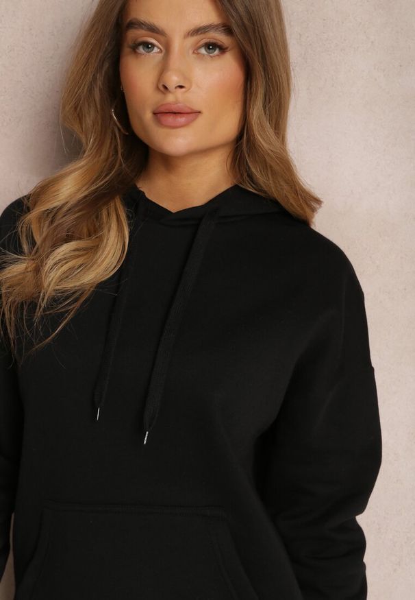 Renee - Czarna Bluza Kangurka z Polarem Monei. Okazja: na co dzień. Kolor: czarny. Materiał: polar. Długość rękawa: długi rękaw. Długość: długie. Wzór: gładki. Styl: casual, sportowy