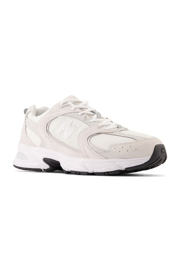 Buty unisex New Balance MR530CE – beżowe. Okazja: na co dzień. Kolor: beżowy. Materiał: tworzywo sztuczne, materiał, tkanina. Szerokość cholewki: normalna. Sezon: lato