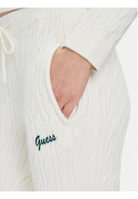 Guess Spodnie dzianinowe V5BB20 Z0572 Beżowy Regular Fit. Kolor: beżowy. Materiał: syntetyk #5