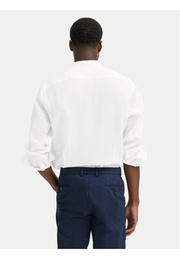 Bugatti Koszula 9550-78900C Biały Casual Fit. Okazja: na co dzień. Kolor: biały. Materiał: len. Styl: casual