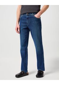 Wrangler - WRANGLER MĘSKIE SPODNIE JEANSOWE JEANSY DŻINSY TEXAS THE ROCK W1218450X 112335241, W32 L34. Okazja: na co dzień. Kolor: niebieski. Styl: rockowy #1