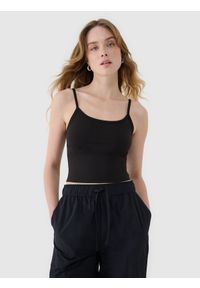 4f - 4F Crop-top slim damski - czarny XS. Kolor: czarny. Materiał: dzianina, włókno, syntetyk, materiał, elastan. Długość rękawa: na ramiączkach. Wzór: gładki, ze splotem, jednolity