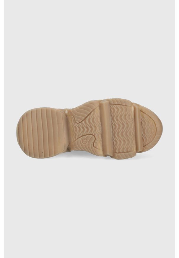 Guess sneakersy dziecięce kolor beżowy. Nosek buta: okrągły. Zapięcie: sznurówki. Kolor: beżowy. Materiał: guma