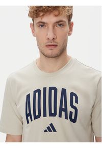 Adidas - adidas T-Shirt Collegiate Lineage Graphic JM6415 Beżowy Regular Fit. Kolor: beżowy. Materiał: bawełna